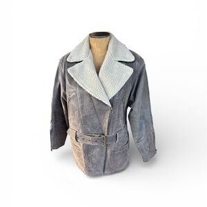 Elegant Brown Leather Jacket with Shearling Collar